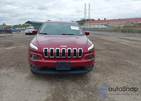 2016 Jeep Cherokee Latitude из США, поврежденный, VIN 1C4PJMCS5GW306800